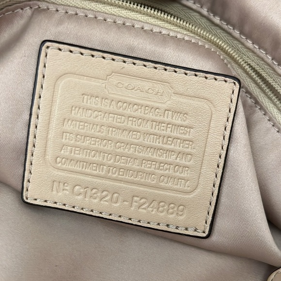 Coach Beige Signature Canvas And Python Embossed Leather Ashley Tote - Picture 13 of 16